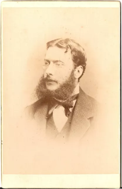 CAB photo Feiner Herr / benannt / Beziirksrichter - Österreich 1880er