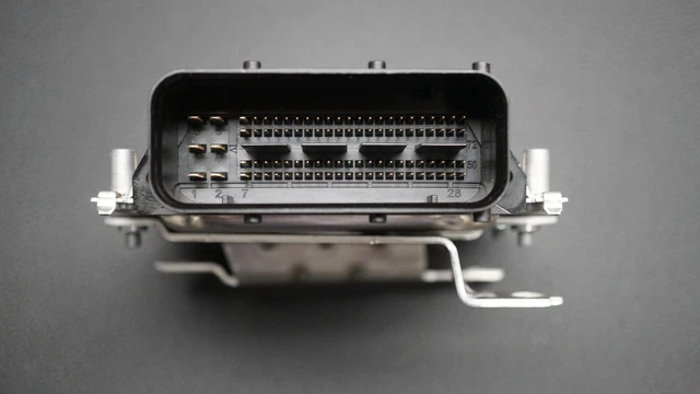 GENUINE MERCEDES BENZ W213 S213 W238 Adblue Ecu Module A0009006712 ...