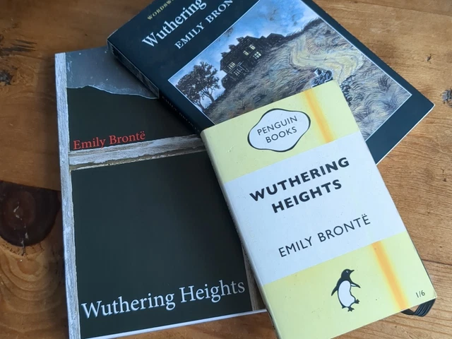 Bundle Wuthering Heights by Emily Bronte - Wordsworth & Penguin Notebook and Pad