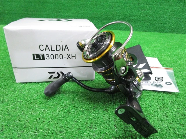 DAIWA CALDIA LT3000-CXH Spinning Reel Body Only Slightly