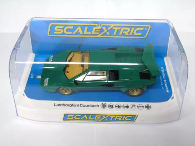 Scalextric Slot Car 1:32 Lamborghini Countach Verde Pino (grün) C4500 Neu