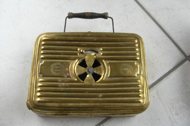 ANCIENNE CHAUFFERETTE DE Voyage Métal, Laiton - A.e Paris - EUR 18,00