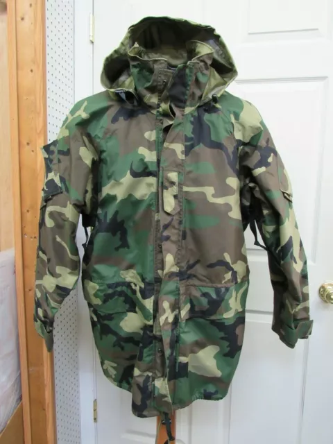 USGI Woodland Camo Goretex Parka Jacket Gen 2 Cold Weather ECWCS Large Reg NOS