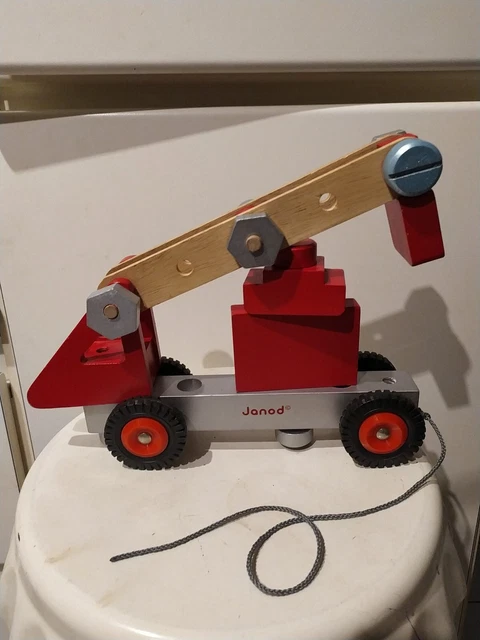 Jouet - ZGEER - Grue de camion en bois - 1 camion à friction - 6 Jouet - ZGEER - Grue de camion en bois - 1 camion à friction - 6