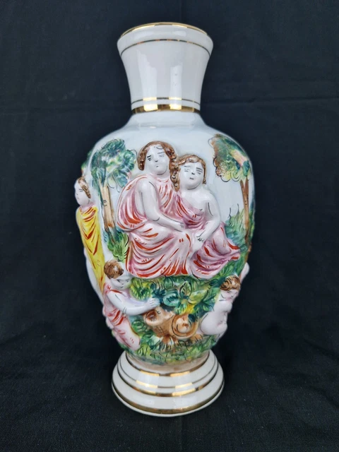 Vase Ancien Sign