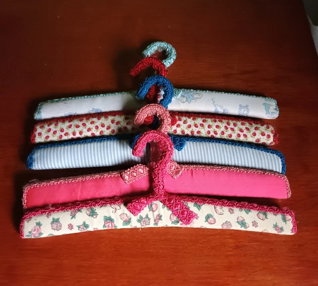 Lote 5 Perchas De Tela Ropa Bebé