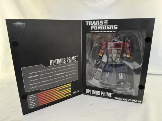 Hasbro TransFormers Universe Optimus Prime Deluxe Class SE-01 Action Figure.