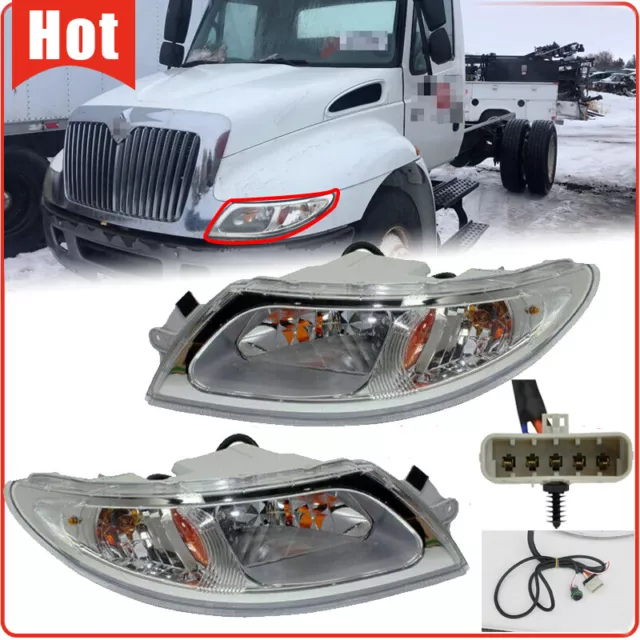 Headlight Headlamp Pair Set of 2 for International 4100 4200 4300 4400 8500 8600