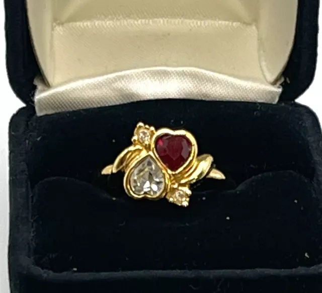 Vtg Estate AVON Rhinestone Ring Double Hearts Ruby RED & Clear Sz 9 3/4 GT Vtg Estate AVON Rhinestone Ring Double Hearts Ruby RED & Clear Sz 9 3/4 GT