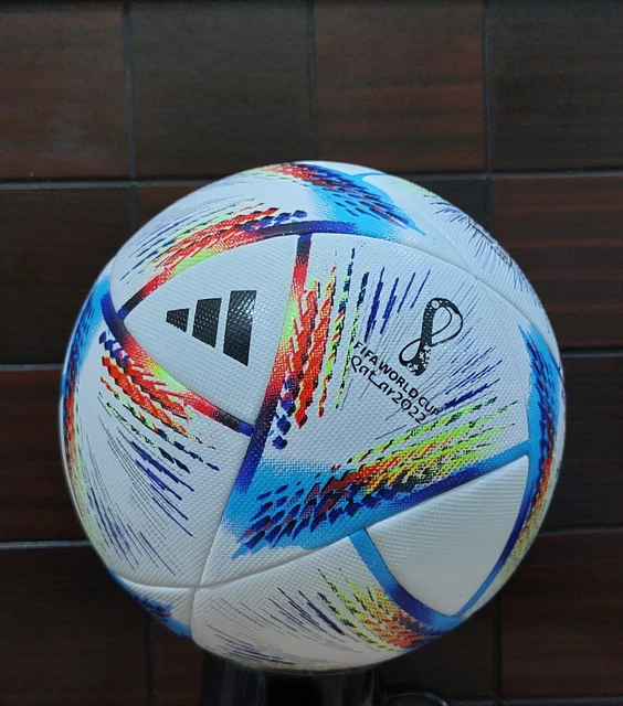 Ballon De Football Officiel Coupe Du Monde 2022 - Adidas Al Rihla Taille 5, Neuf Sous Emballage