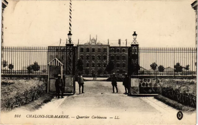 CPA CHALONS-sur-MARNE - Corbineau district (742740)