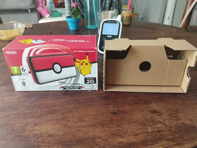 Boite vide New Nintendo 2ds Xl Poké Ball Édition