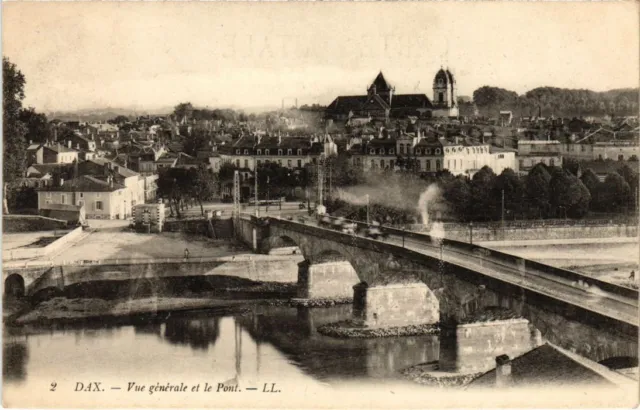CPA Dax vue generale et le Pont (1262893)