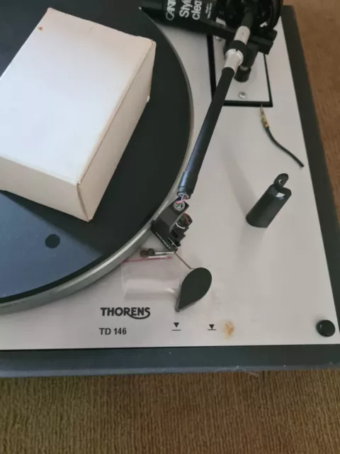 Plattenspieler Thorens TD146