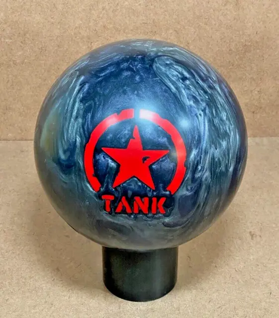 Motiv Rebel Tank Bowling Ball - 15lb
