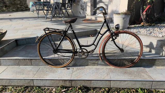 Ancien Vélo Des Années 1900 - Transmission à Chaîne FN 1920 - Pièce De Collection
