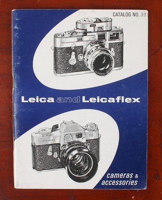 Leica 322 Dépliant tarif et crédit pour Appareils Leica /Pradovit/Trinovid/Focomat 
