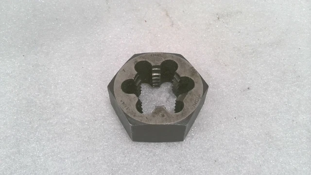 1-1/4" X 7 Unc Hex Rethreading Die, 2-3/16" Outside Diameter
