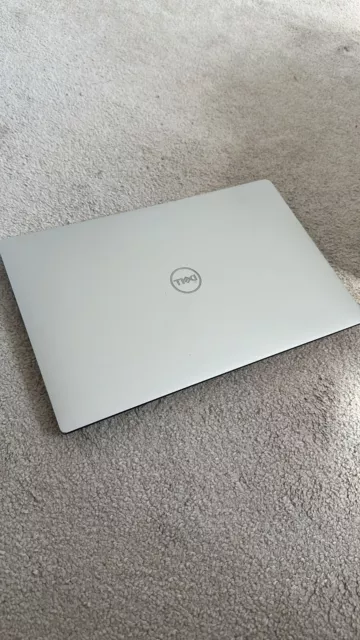 Dell XPS 13 9380, i7 8th Gen, 16GB RAM, 256SSD 11 pro