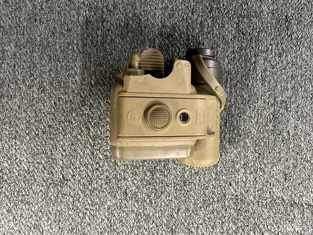 SUREFIRE HL1 Helmet Light BLUE/WH/IR LEDs - Tan SUREFIRE HL1 Helmet Light BLUE/WH/IR LEDs - Tan