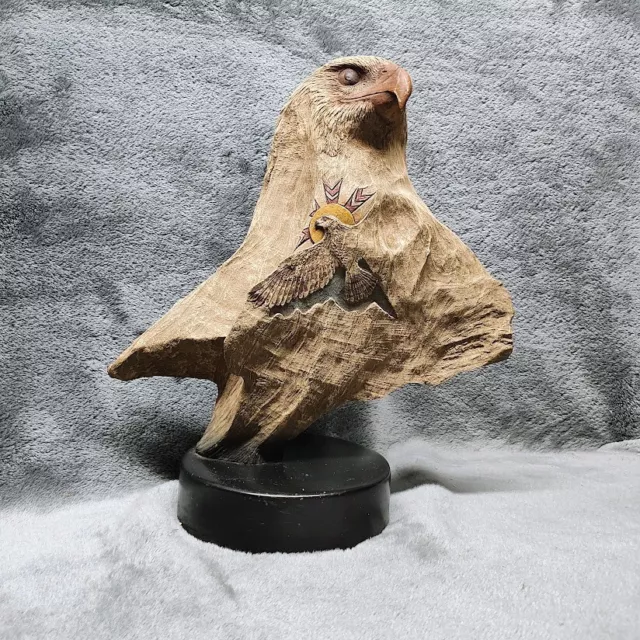 Signed Limited Edition 1992 Medicine Hawk/ Hand Carved Statue 1094/2000