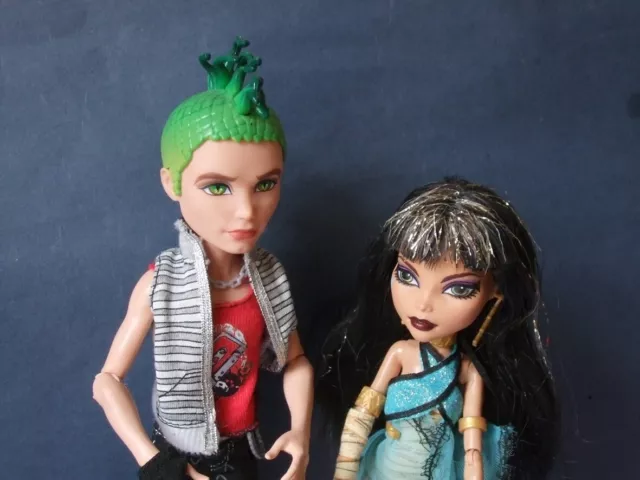 Couple de poupées dolls Monster high Mattel Deuce et Cléo de Nile first wave 2