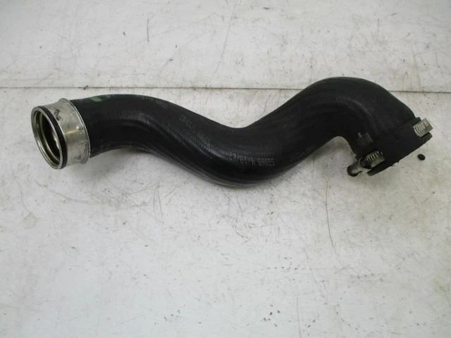 Conduite D'air De Charge / Durite Turbo Pour Dacia Duster 1.5 DCI 4x4 - Réf 144607625R