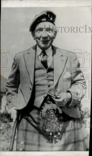 1955 Press Photo Harry Lauder, Scottish Singer and Comedian - hpp26189