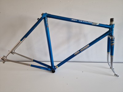 Cadre vélo course ancien pattes campagnolo/ artisanal vintage bike/53 
