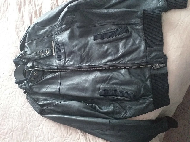Mens Superdry Leather Bomber Jacket  Size XL Excellent condition