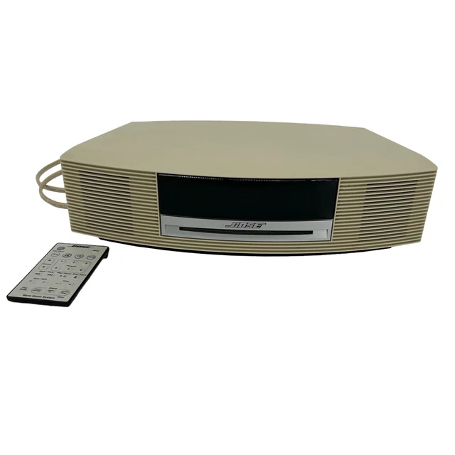 BOSE WAVE MUSIC System CD Player AM/FM Radio Model AWRCC2 With Remote