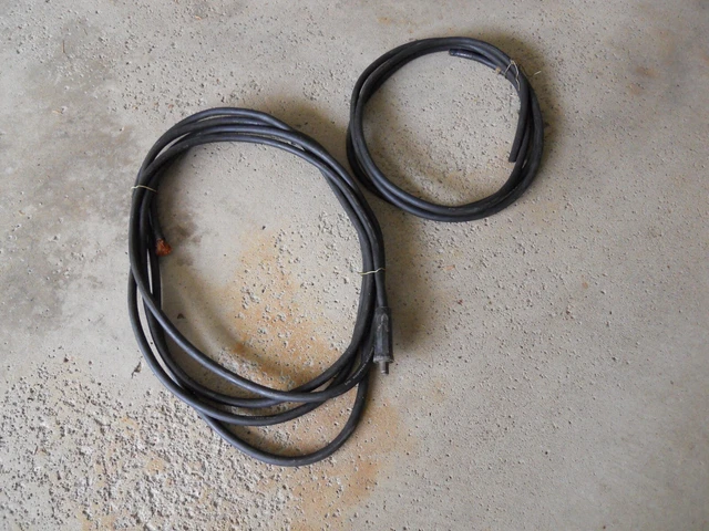 Welding Cable 2/0, 25 feet long and 14 feet long.