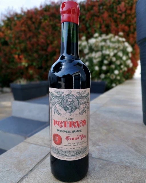 Petrus pomerol 1993 objet publicitaire decoration 2