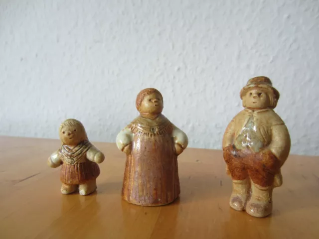 3 Stengods Miniatur Figuren Familie Höganäs Keramik / Steinzeug Schweden