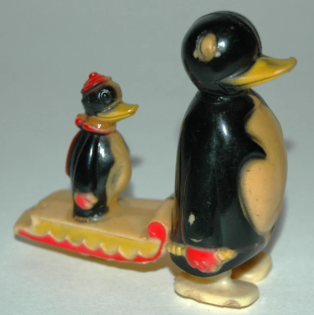 VTG MARX PENGUIN Pulling Sled with Baby Penguin Toy Ramp Walker
