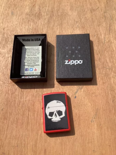 Unused Zippo Windproof Cigarette Lighter Boxed 233 Skull