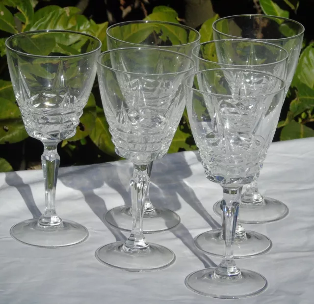 Service de 6 verres à eau en cristal d'Arques, modèle Chateaudun