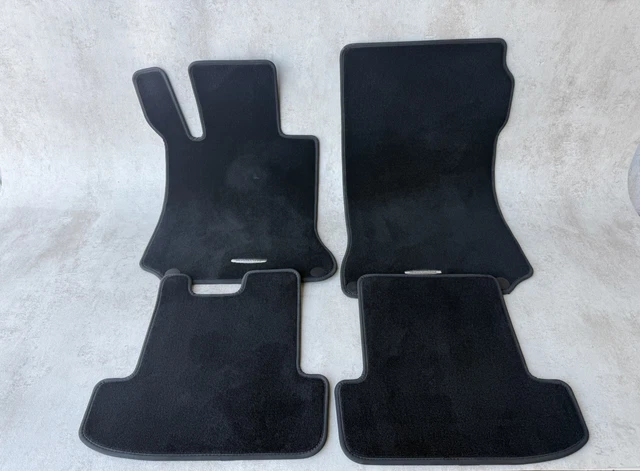 Alfombrillas de terciopelo para coche Merced W207 Coupe