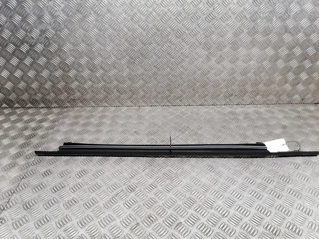 Ford Puma Guarnizione Finestrino Anteriore Destro L1Tb-S20570-Aa Mk1 2018 - 2023