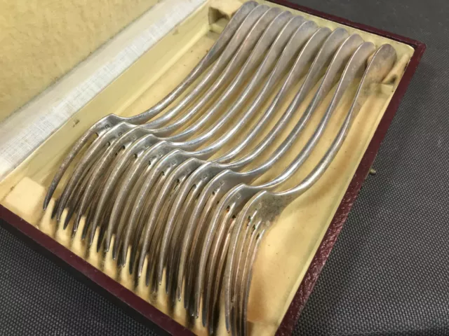 Ancienne ménagère lot de fourchettes en métal argenté vintage art de la table