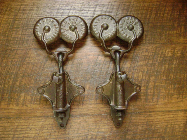 Antique Vintage Cast Iron Rare Safety Door Barn Door Rollers Farm Tool