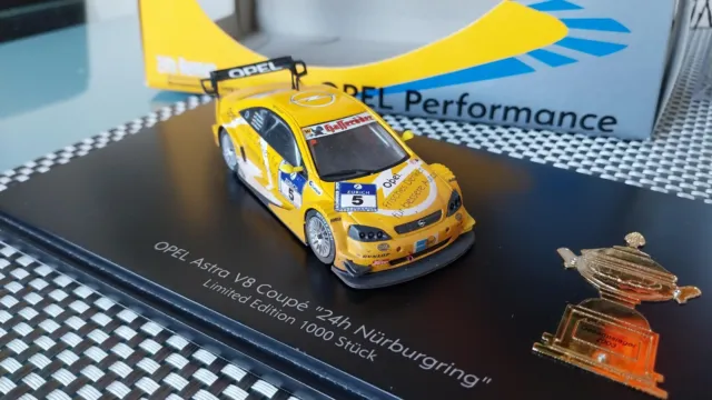 OPC Opel Astra V8 Coupe Winner 24H Nürburgring Nordschleife 2003 1:43 Schuco OVP