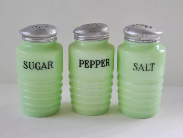 1930s Vintage Jeannette Jadeite Green Beehive Glass Salt & Pepper Sugar  Shakers