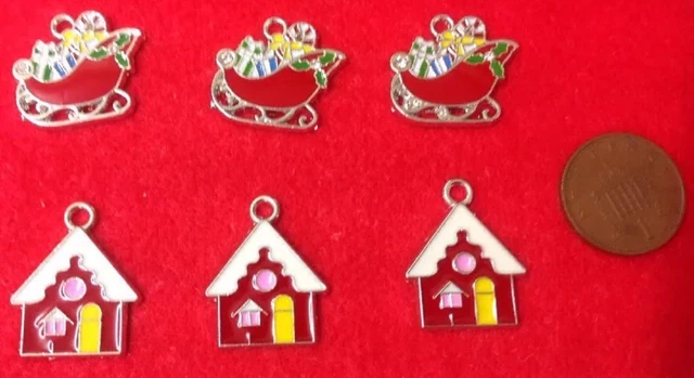 Set Of 6 X CHRISTMAS SANTA SLEIGH & HOUSE Silver Tone Enamel Charm Pendants (U1)