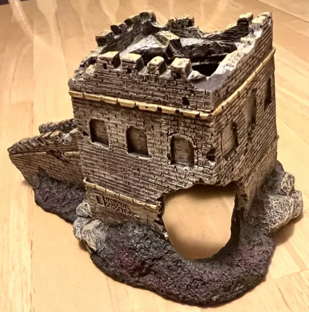 National Geographic Poly Resin Fish Tank Decor Steps Castle Ruins -new w/out box