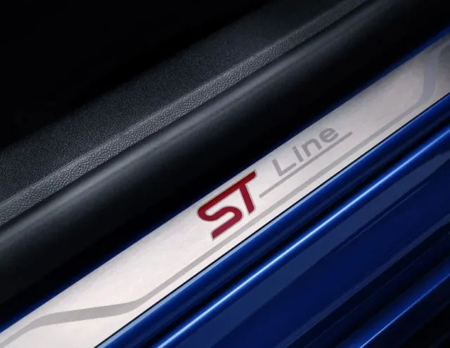 Ford Seuils de portes avant, avec logo ST-Line pour Focus 04/2018 –