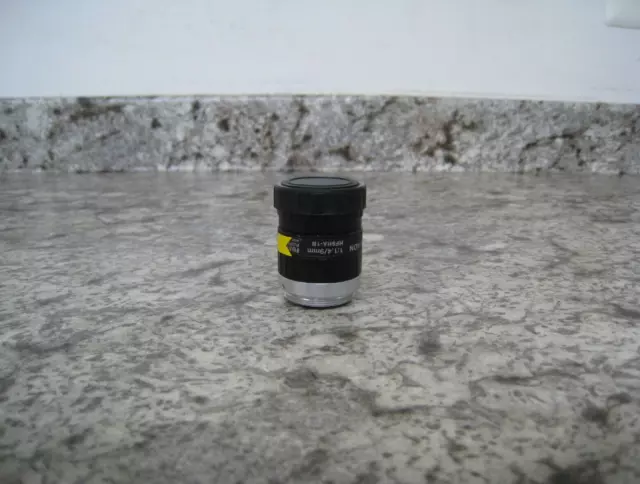 Fujinon HF9HA-1B 1:1.4 / 9mm 1.5MP 2/3" C-Mount Machine Vision Camera Lens Used