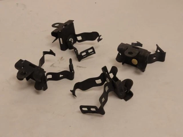 208304 New-No Box; Cooper B2208PAZN(1/2) Lot-4; Channel Pipe Clamp; Black; 1/2"