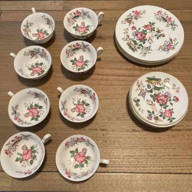 Wedgwood Charnwood WD3984 Vintage Bone China England 18 Pieces Floral Butterfly 2