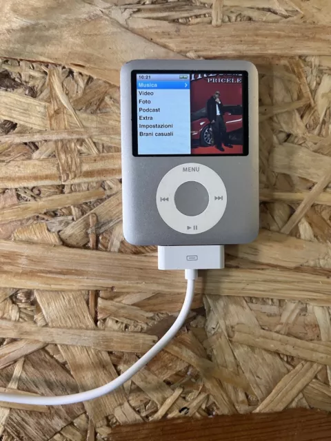 Apple iPod Nano 4GB